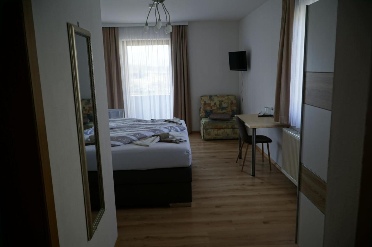 Pension-Ferienwohnung Rotar Faak am See Extérieur photo