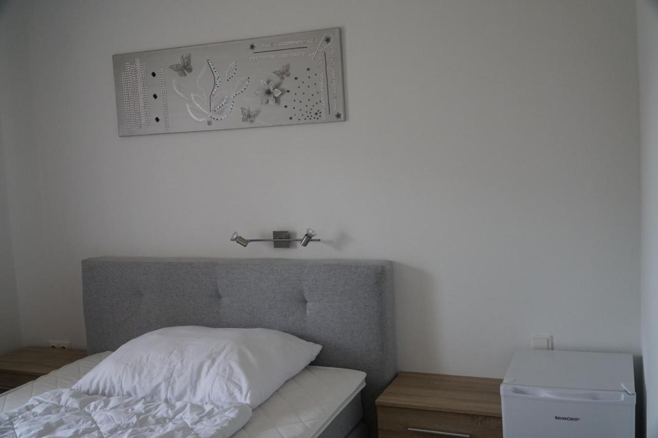 Pension-Ferienwohnung Rotar Faak am See Extérieur photo