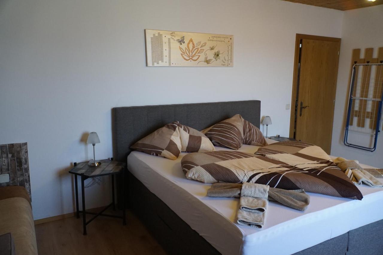 Pension-Ferienwohnung Rotar Faak am See Extérieur photo