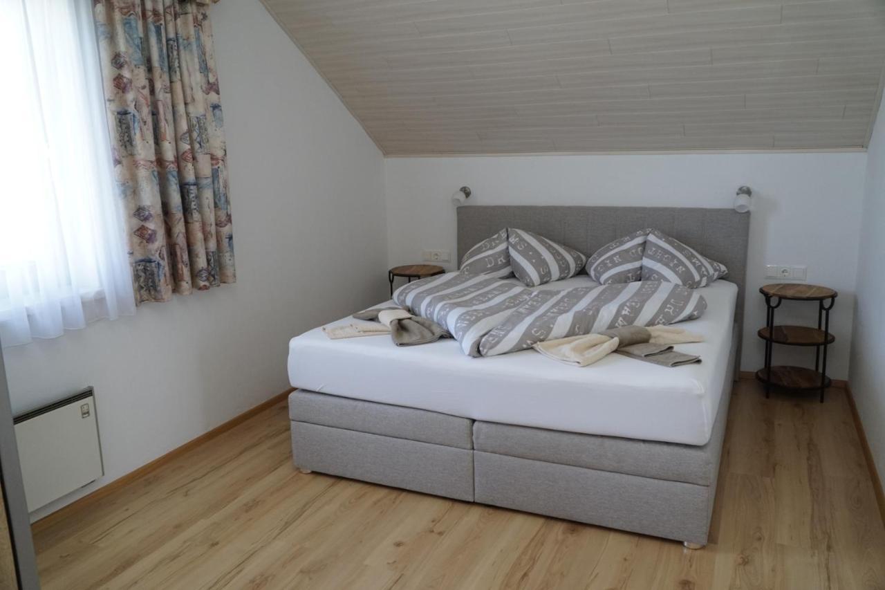 Pension-Ferienwohnung Rotar Faak am See Extérieur photo