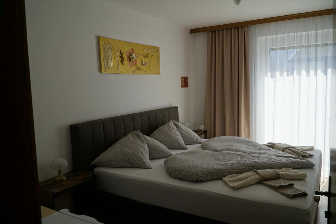 Pension-Ferienwohnung Rotar Faak am See Extérieur photo